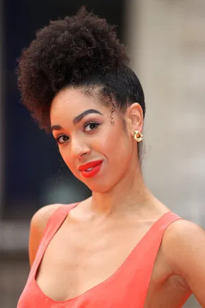 Pearl Mackie photo