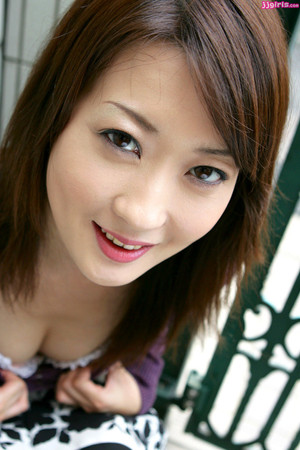 Saori Ikuta photo