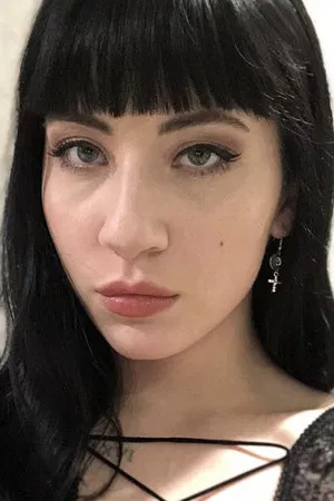 Charlotte Sartre photo