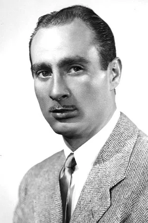 Alfredo Mayo photo