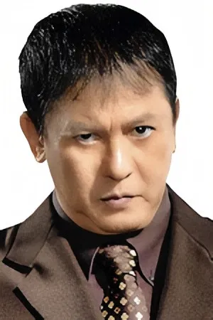 Phillip Salvador photo