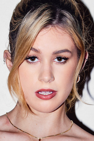 Ashley Alexander photo