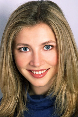 Sarah Chalke photo