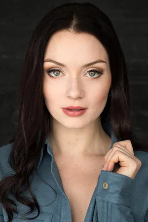 Christina Bennington photo