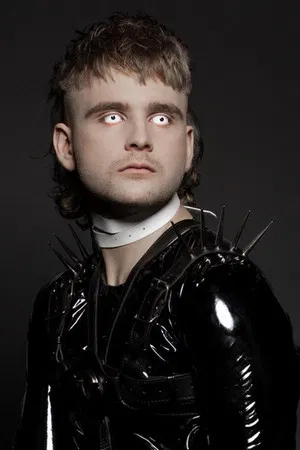 Klemens Hannigan photo