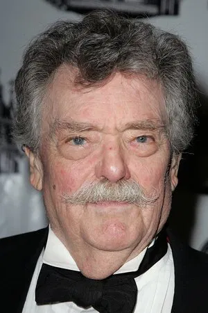Bernard Fox photo