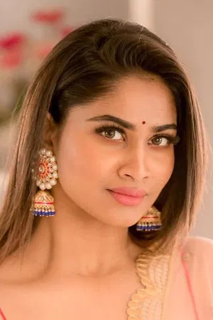 Shivani Narayanan photo