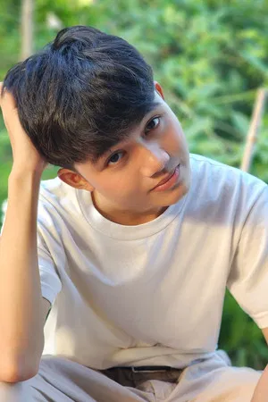 Chayaphat Phanphaen photo