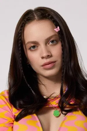 Ana Valeria Becerril photo