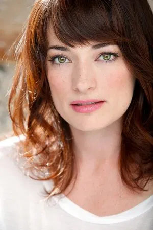 Laura Michelle Kelly photo