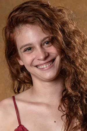 Lara Tremouroux photo