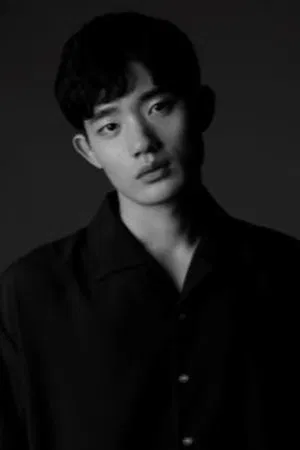 Lee Myung-joon photo