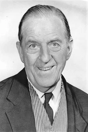 Stanley Holloway photo