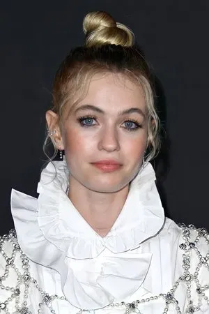 Olivia Scott Welch photo