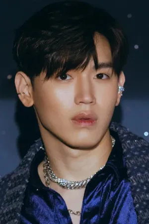 Thitipoom Techa-apaikhun photo