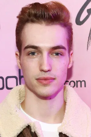 Trevor Stines photo