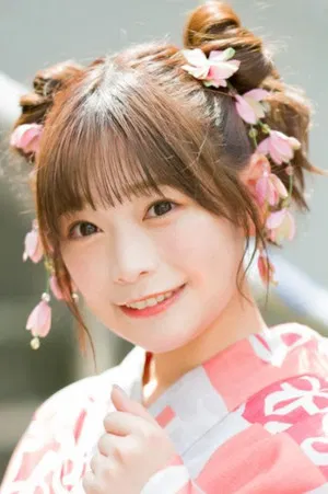 Momoyo Koyama photo