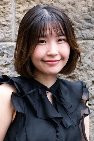 Ayaka Shibutani photo