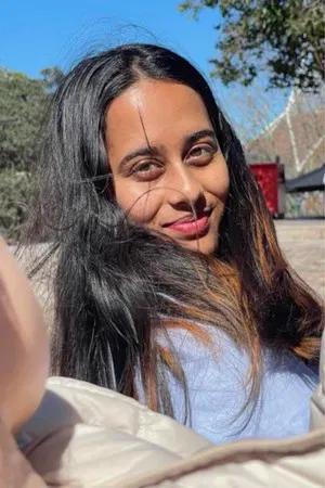 Sanya Kulshreshtha photo