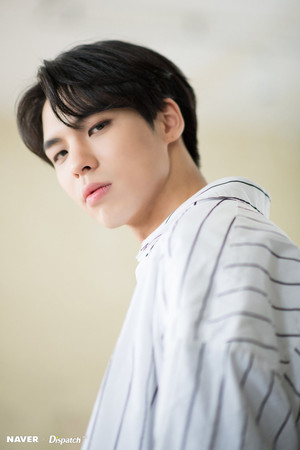 Lee Byoung-gon photo