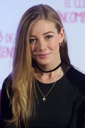 Charlotte Vega photo