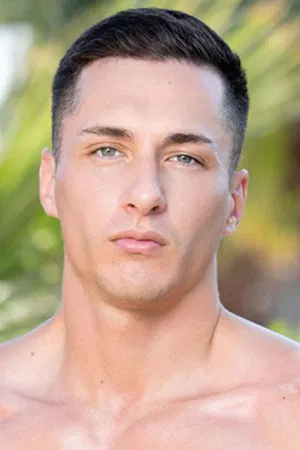 Tristan Hunter photo