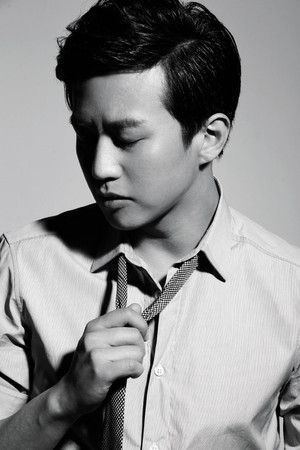 Deng Chao photo