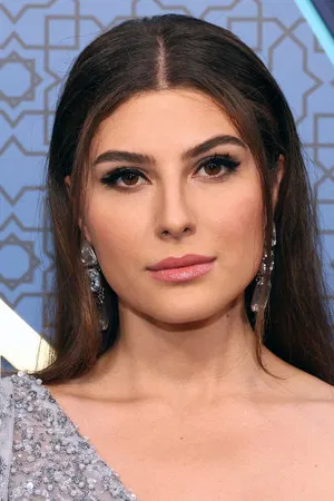 Elnaaz Norouzi photo