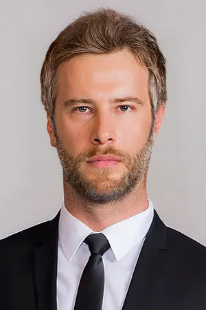 Özgür Çevik photo