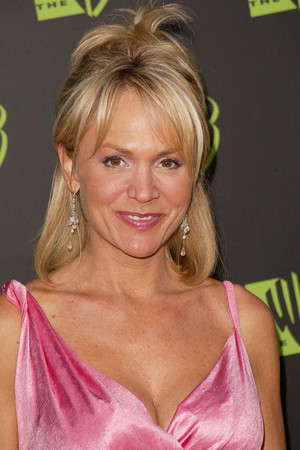 Barbara Alyn Woods photo
