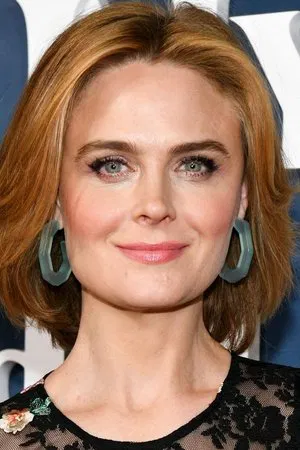 Emily Deschanel photo