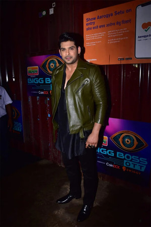 Sidharth Shukla photo