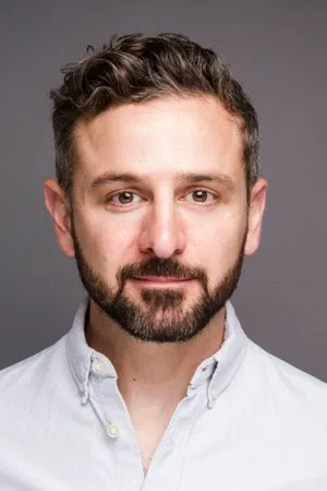 Roberto Cavazos photo