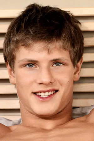 Liam Efron photo
