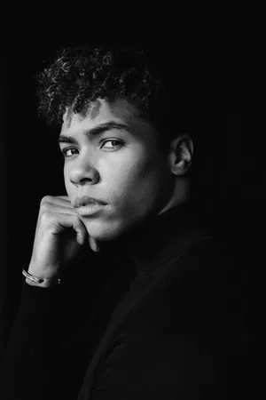 Aaron De Groeve photo