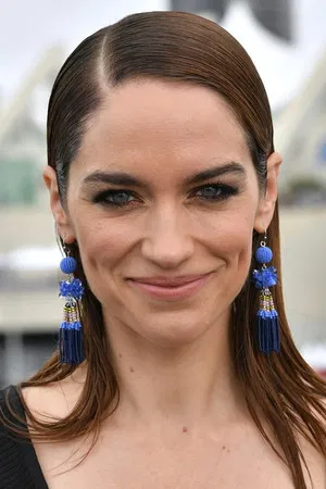 Melanie Scrofano photo