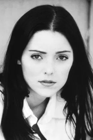 Alexandra Ford photo