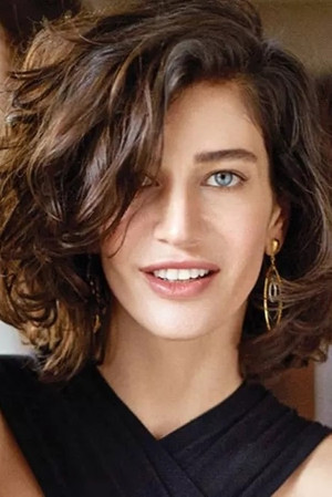 Berrak Tüzünataç photo