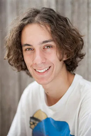 Ari Kwasner-Catsi photo