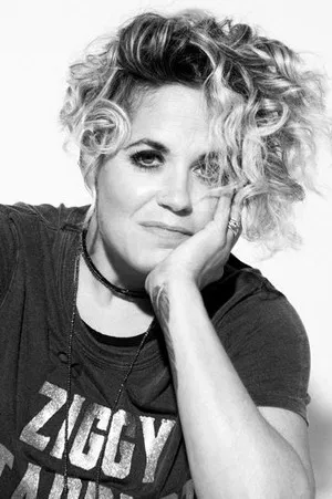 Amy Wadge photo