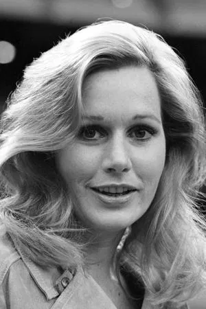 Sally Kellerman photo