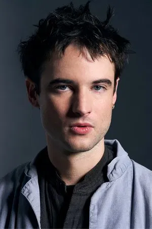 Tom Sturridge photo