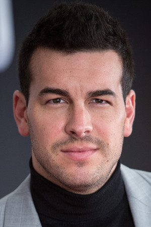 Mario Casas photo