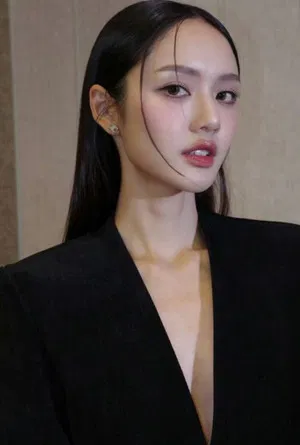 Punyapat Wangpongsathaporn photo