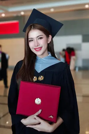 Belle Ploynapus Praephunnapa photo