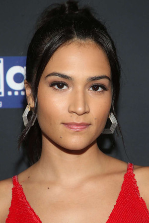 Kristina Reyes photo