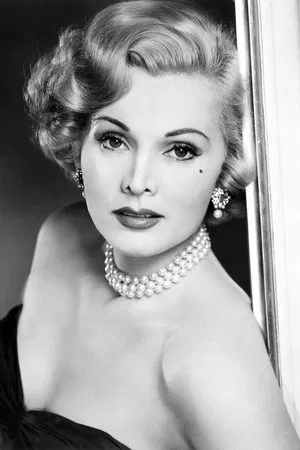 Zsa Zsa Gabor photo
