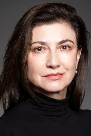 Leticia Huijara photo