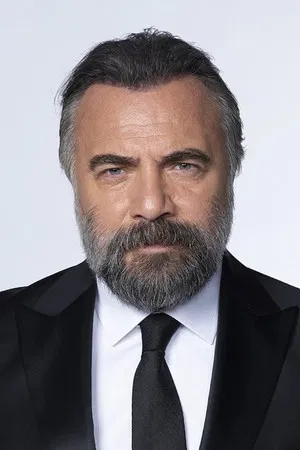 Oktay Kaynarca photo