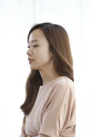 Jeon Do-yeon photo